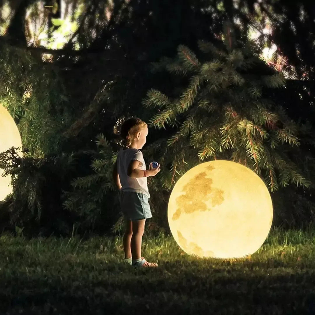 Luminária Solar Lua Cheia