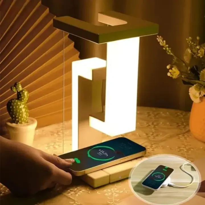 Luminária de Mesa com Carregador por Indução